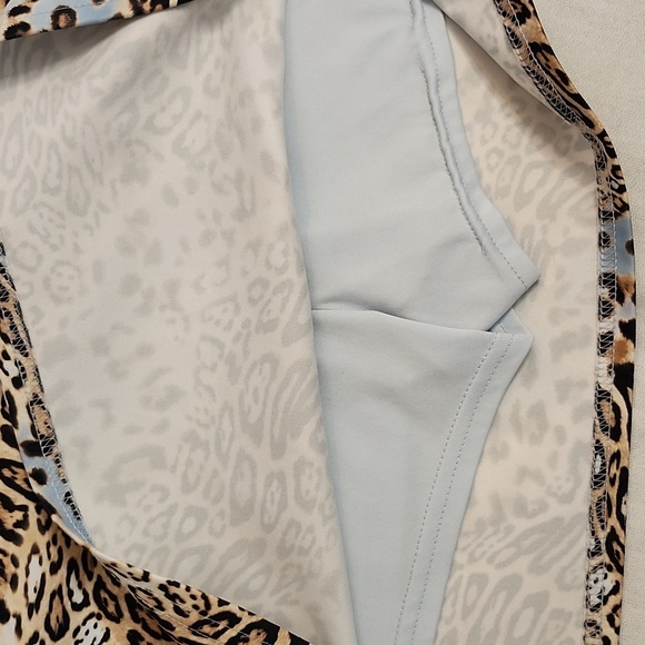 EUC Carolina Blues Skort Set - Picture 4 of 16